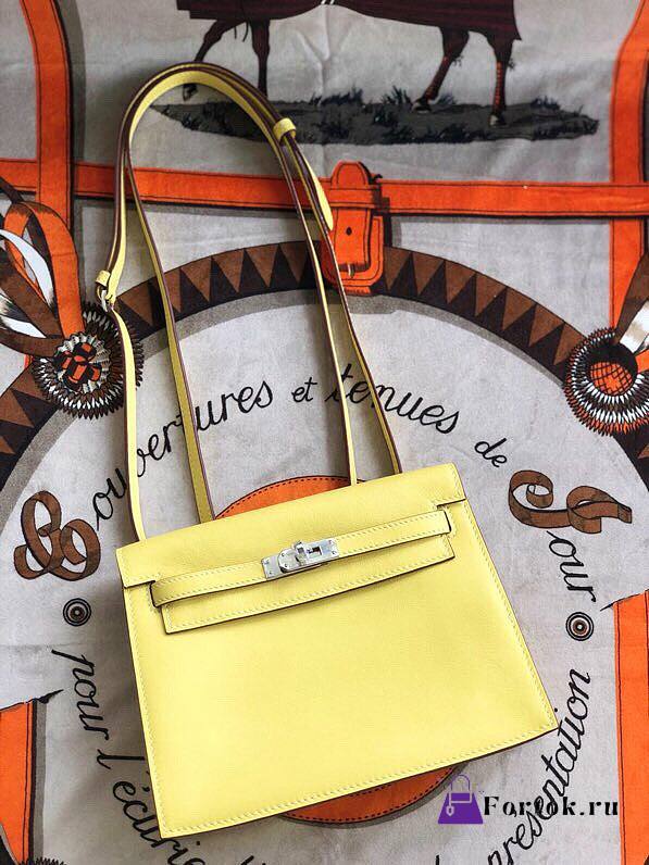 Hermès Kelly Danse Swift Light Yellow Silver Buckle 22cm - 1