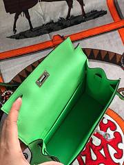 Hermès Kelly Danse Swift Apple Green Silver Buckle 22cm - 3
