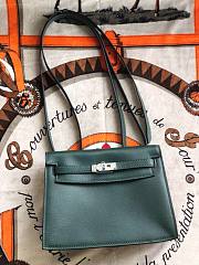 Hermès Kelly Danse Swift Malachite Green Silver Buckle 22cm - 1