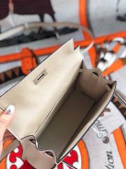 Hermès Kelly Danse Swift Turtledove Gray Silver Buckle 22cm - 5