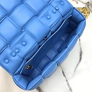 Bottega Veneta Gold Chain Cassette Cobalt 44048 26cm - 3
