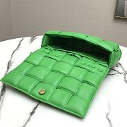 Bottega Veneta Gold Chain Cassette Racing Green 44048 26cm - 3
