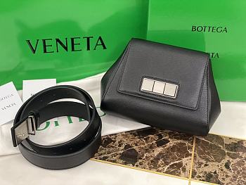 Bottega Veneta Mini Trapezoidal Waist Bag Black 631117 