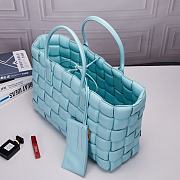 Bottega Veneta Tote Bag Maxi Intreccio Lambskin Spearmint 50cm - 4