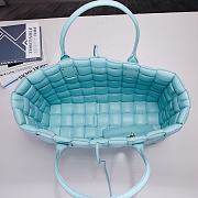 Bottega Veneta Tote Bag Maxi Intreccio Lambskin Spearmint 50cm - 6