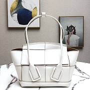 Bottega Veneta ARCO 48 Handbag Premium Calfskin Chalk 575941 - 1