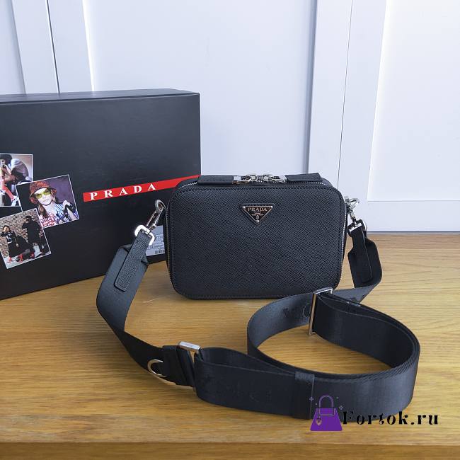 Prada Box-shaped Camera Bag Black 01 2VH070 18cm - 1