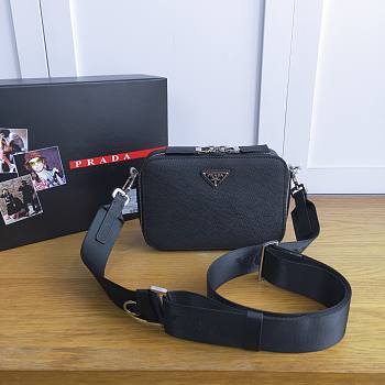 Prada Box-shaped Camera Bag Black 01 2VH070 18cm