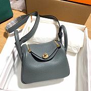 Hermès Mini Lindy Clemence Leather 63 Almond Green Gold Buckle 19cm - 6