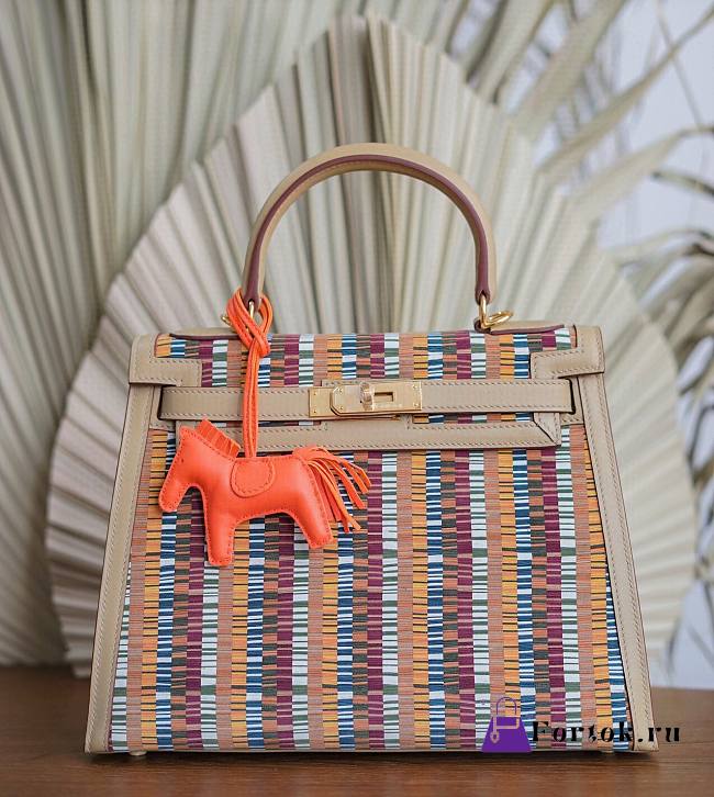 Hermès Kelly Sheepskin Vibrato Leather 28cm - 1