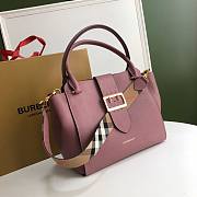 Burberry Medium B Tote Bag Pink 0221 30cm - 2