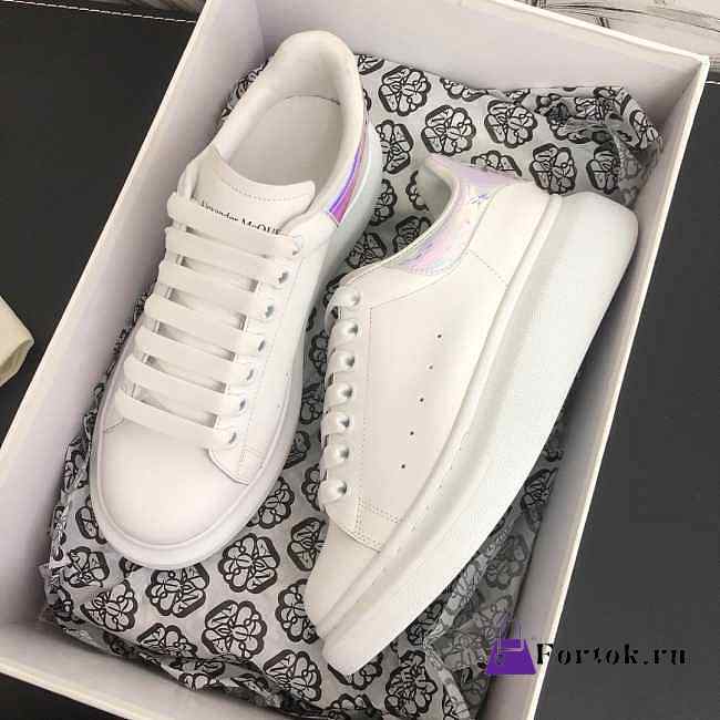 Alexander McQueen Oversized Sneaker White Iridescent - 1