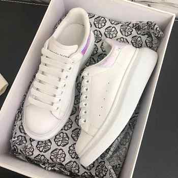 Alexander McQueen Oversized Sneaker White Iridescent