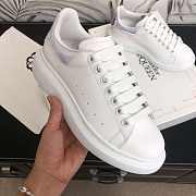 Alexander McQueen Oversized Sneaker White Iridescent - 3