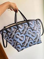 Burberry Beach Tote Bag 2564 30cm - 1