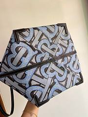 Burberry Beach Tote Bag 2564 30cm - 6
