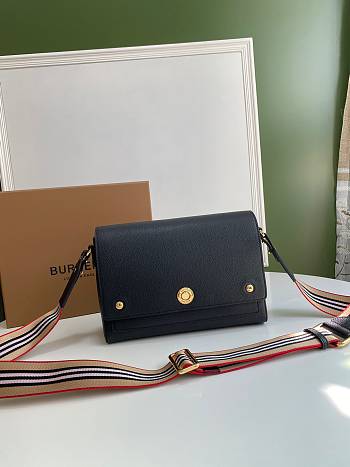 Burberry B's exquisite Crossbody Bag Black 25cm