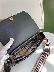 Burberry B's exquisite Crossbody Bag Black 25cm - 5