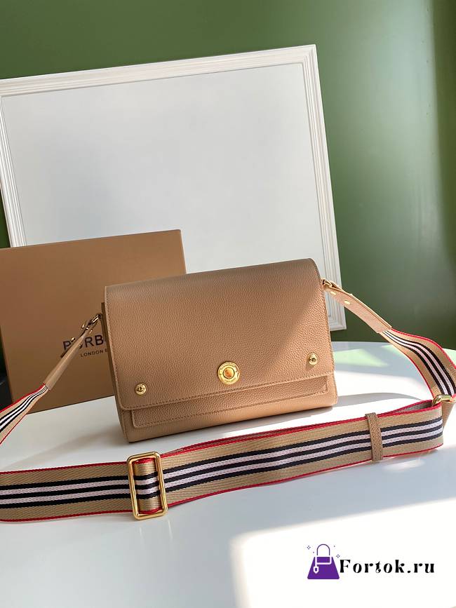 Burberry B's exquisite Crossbody Bag Brown 25cm - 1