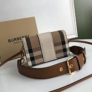 Burberry B's The Buckle Crossbody Beige 19.5cm - 2