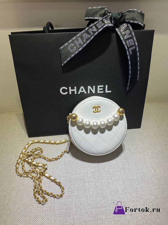 Chanel Pearl Accessory Round Bag White AP0999 12cm - 1