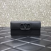Valentino Gold Chain Bag Black 061# 20cm - 1