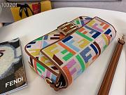 Fendi Baguette Embroidered Canvas Multicolor 980880 26cm - 3