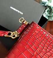 Dolce & Gabbana Crocodile Embossed Chain Bag Red 19cm - 4