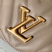 Louis Vuitton New Wave Tan M58550 24x14x9cm - 6