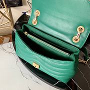 Louis Vuitton New Wave Green M58664 24x14x9cm - 3
