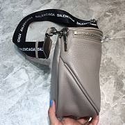 Balenciaga Crossbody Bag Tan 24cm - 6