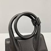 Jacquemus Small Le Grand Chiquito Black 2023 18cm  - 3