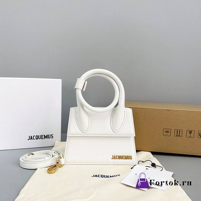 Jacquemus Small Le Grand Chiquito White 2023 18cm - 1