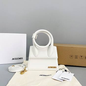 Jacquemus Small Le Grand Chiquito White 2023 18cm