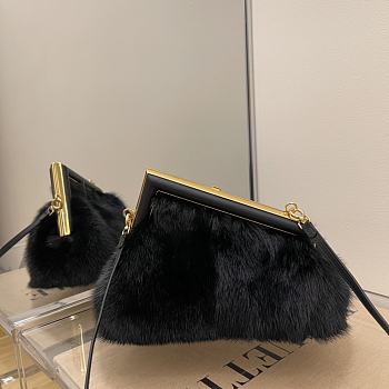 Fendi First Small Mink Hair Black 2217# 26cm