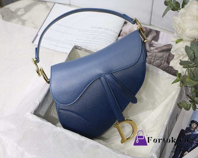 Dior Saddle Gradient Blue M9001 25.5cm - 1