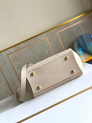 Louis Vuitton Montaigne BB Monogram Empreinte Creme M44607 29cm - 4