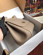 Dolce & Gabbana Sicily Small Leather Tan 25cm - 6