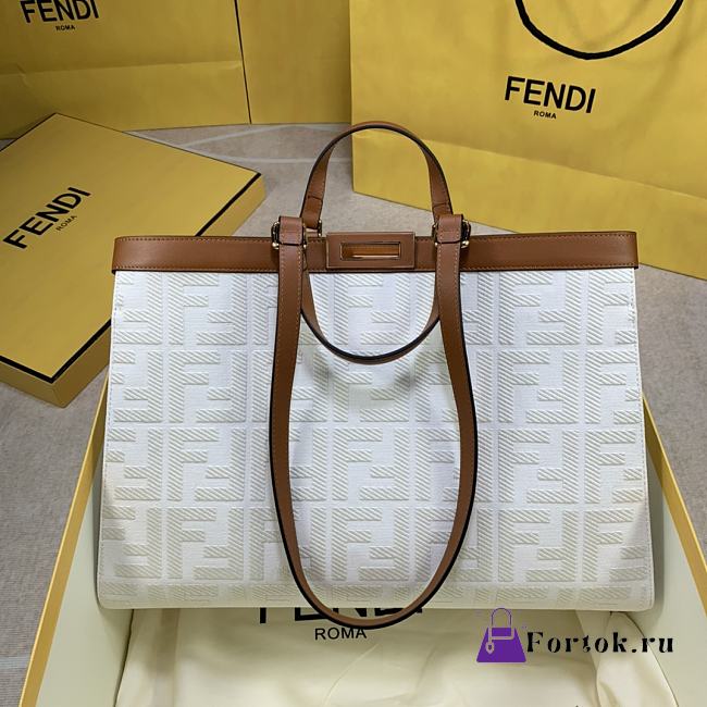 Fendi Peekaboo X Tote White 41cm - 1