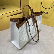 Fendi Peekaboo X Tote White 41cm - 3