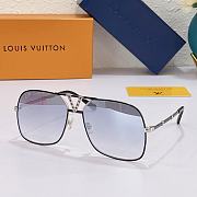 Louis Vuitton Sunglasses Z0890  - 5