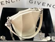 Givenchy Antigona Lock G-shaped Lambskin Cream 20cm - 3