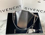 Givenchy Antigona Lock G-shaped Lambskin Black 20cm - 1
