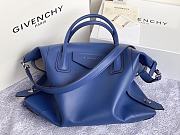 Givenchy Medium Antigona Soft Blue ZP17500 45cm - 1