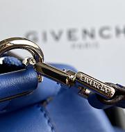 Givenchy Trumpet Antigona Soft Blue ZP17500 35cm - 2