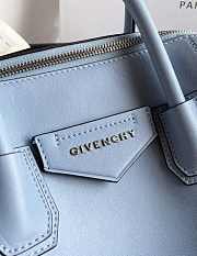 Givenchy Trumpet Antigona Soft Light Blue ZP17500 35cm - 2