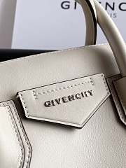 Givenchy Trumpet Antigona Soft Beige ZP17500 35cm - 5