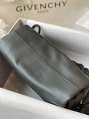 Givenchy Handbag Gray Leather ID93 0210 27cm - 4