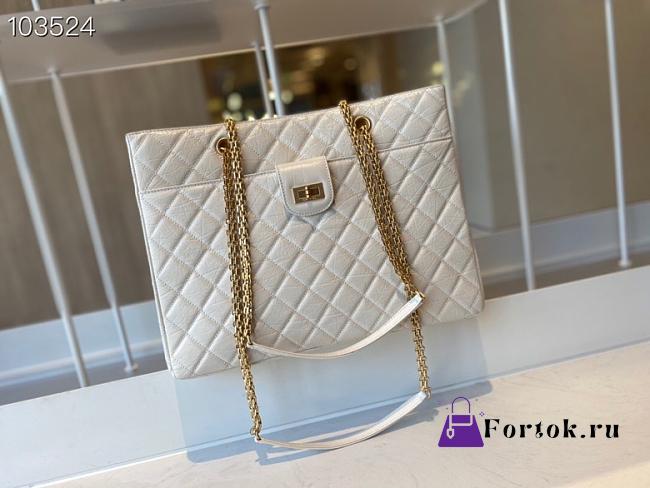Chanel Original Lather Shopping Bag White AS6611 35cm - 1