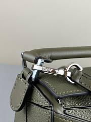 LOEWE Mini Puzzle bag in classic calfskin forest green 32230U 18x12.5x8cm  - 4